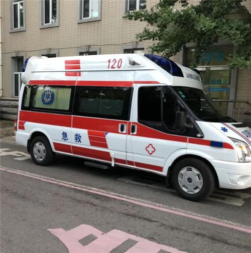 惠东选择我们的救护车出租,开启安心转院之旅